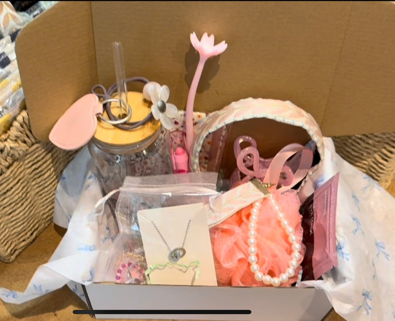 1 scoop LuLou Belle Mystery box